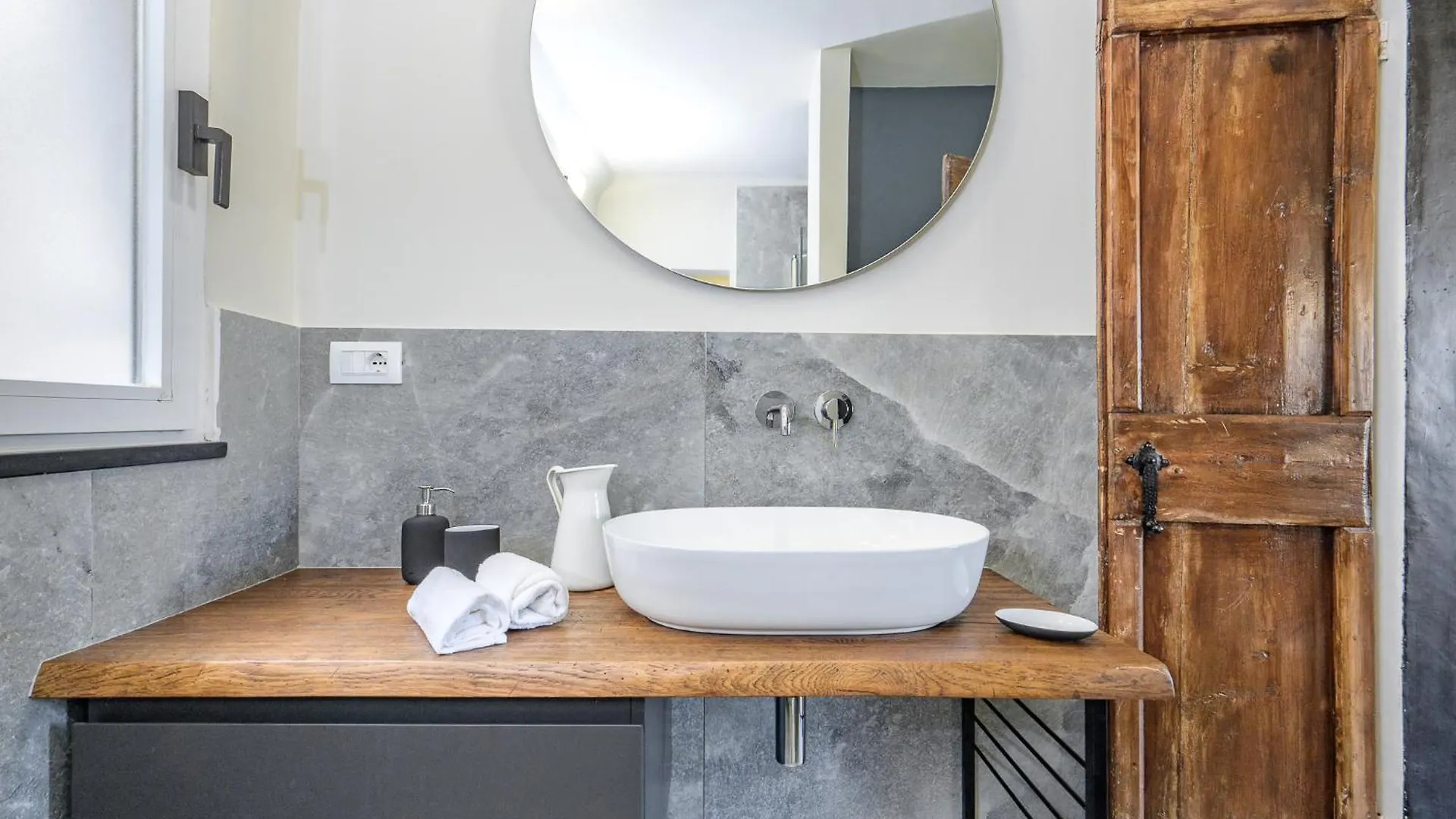 Apartamento Dalle Torri Di Porta Soprana - Genovainrelax